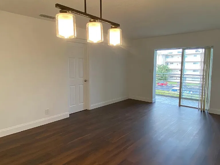 2640 S Garden Dr #301 — Photo 13