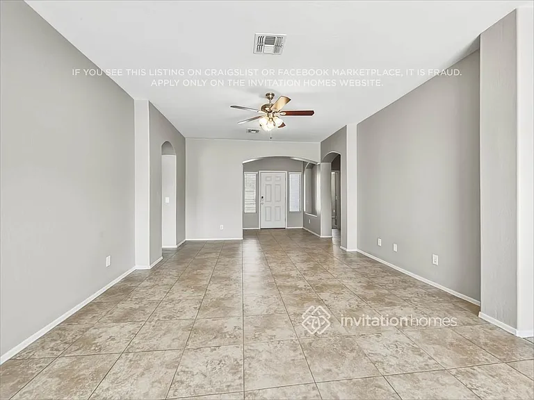 1608 S 79th Ln — Photo 3