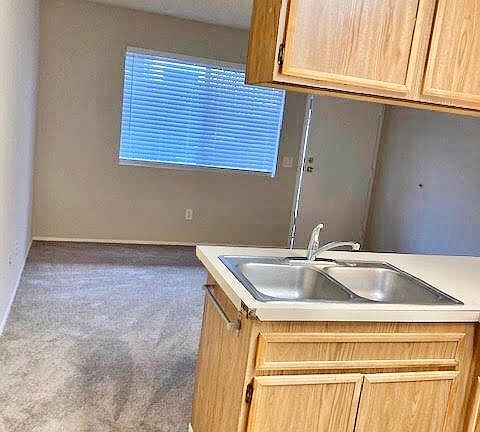 3rd image of 4084 Iowa St APT 2