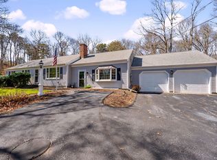 113 Captain Jacs Rd, Centerville, MA 02632