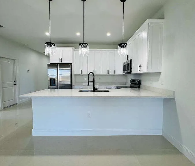 3948 20th St W — Photo 10