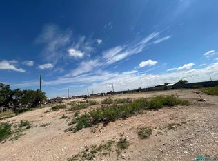 1534 Picacho, Carlsbad, NM 88220