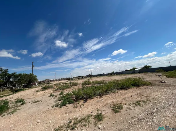 1534 Picacho, Carlsbad, NM 88220