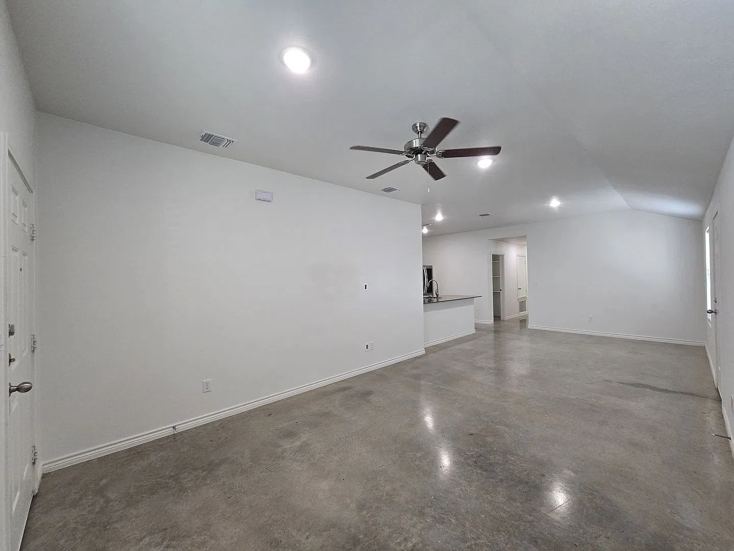 2318 Zanoletti Ct, Unit B, Temple, TX — Photo 3