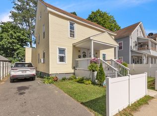 115 Ranney St, Springfield, MA 01108