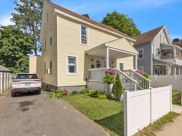 115 Ranney St, Springfield, MA 01108