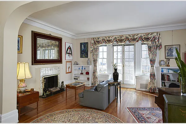 Sold by Stribling | media 10