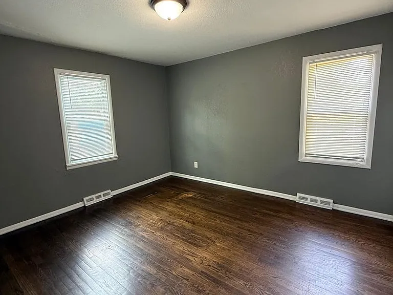 8410 Ruskin Way — Photo 16