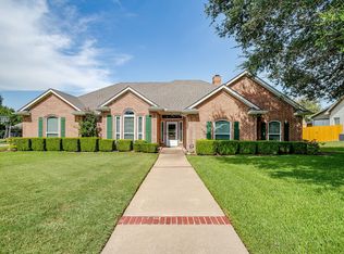 705 Brandon Dr, Cleburne, TX 76033