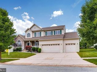 10009 Fall Rain Dr, Laurel, MD 20723