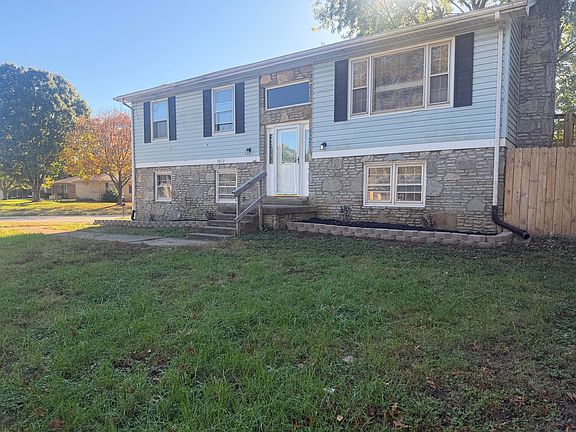2nd image of 3872 Hidden Springs Dr