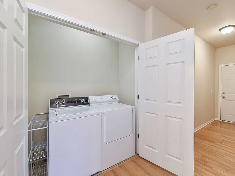4N382 Mark Twain St — Photo 12
