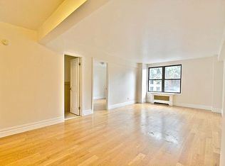 93 Lafayette Ave #2E, Brooklyn, NY 11217
