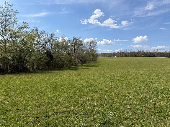 4th image of 1342 Walt Reed Rd