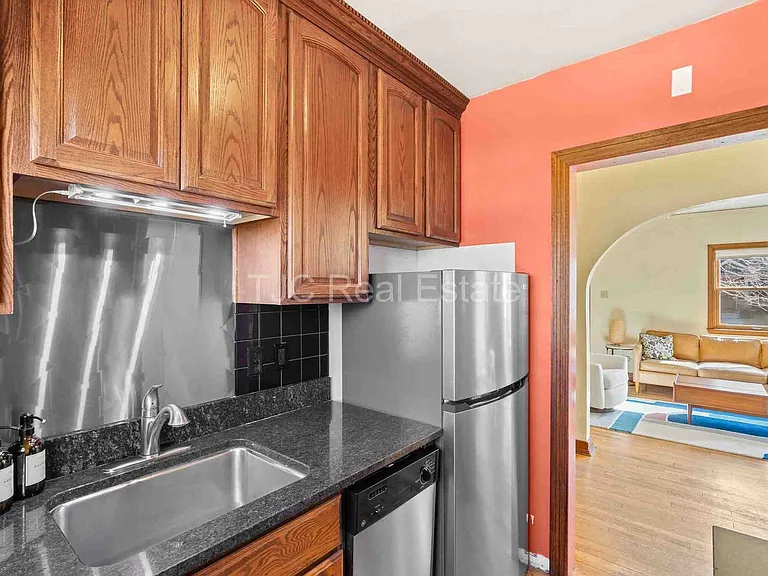 2675 Stuart St — Photo 12