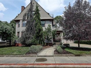 38 Armistice Blvd, Pawtucket, RI 02860