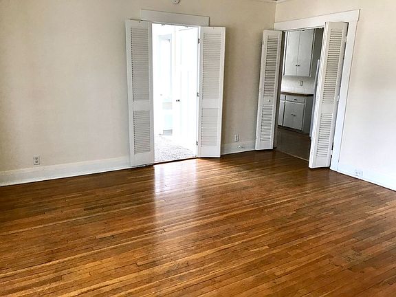 5th image of 4215 Grand Ave Unit 303