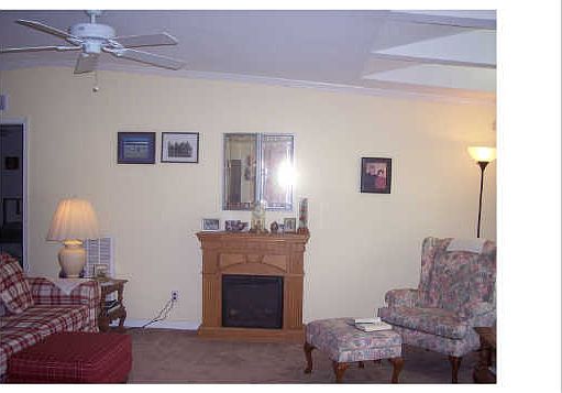 5th image of 256 SE Valerie Ct
