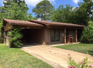 108 Matlock St, Center, TX 75935
