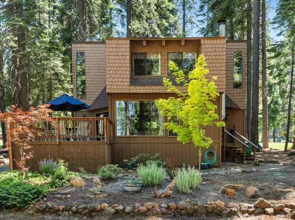 240 Lake Almanor West Dr, Chester, CA 96020