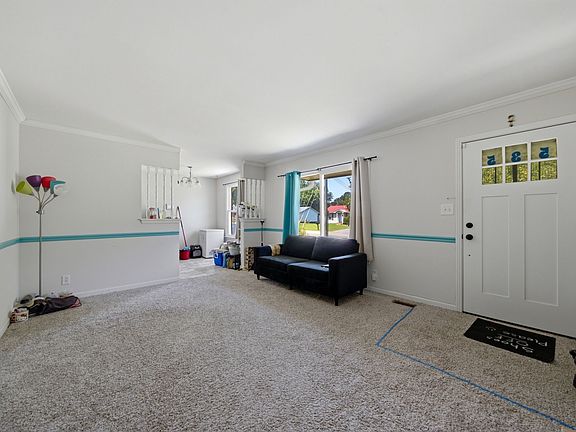 5th image of 535 Donna Dr
