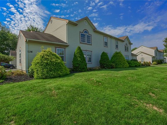 2nd image of 236 Huckleberry Ct