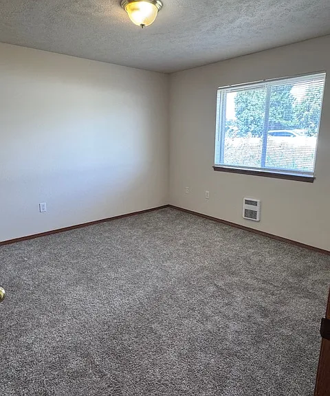 3505 E 2nd Ct #B — Photo 9