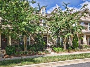 8325 Viewpoint Ln, Cornelius, NC 28031