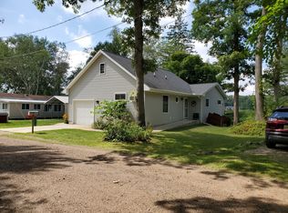 5416 Circle Dr, Reading, MI