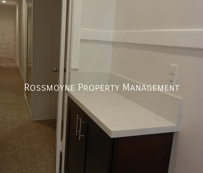 516 E Palmer Ave #A — Photo 11