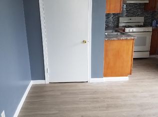 51 French St FLOOR 2, Pawtucket, RI 02860