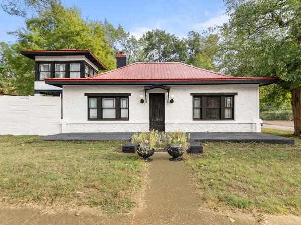 720 W Palestine Ave, Palestine, TX 75801