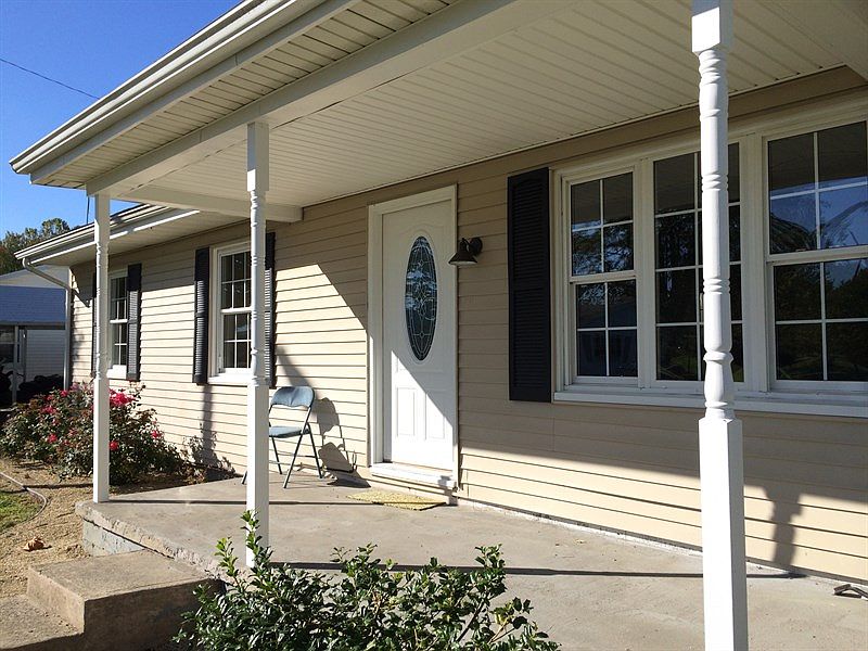 1st image of 216 Wilmer St
