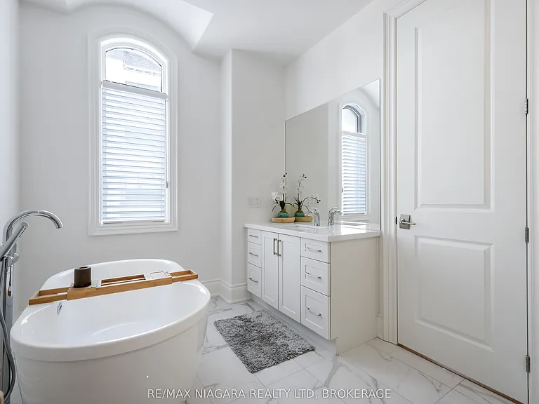 15 Arbourvale Cmn #7 — Photo 26