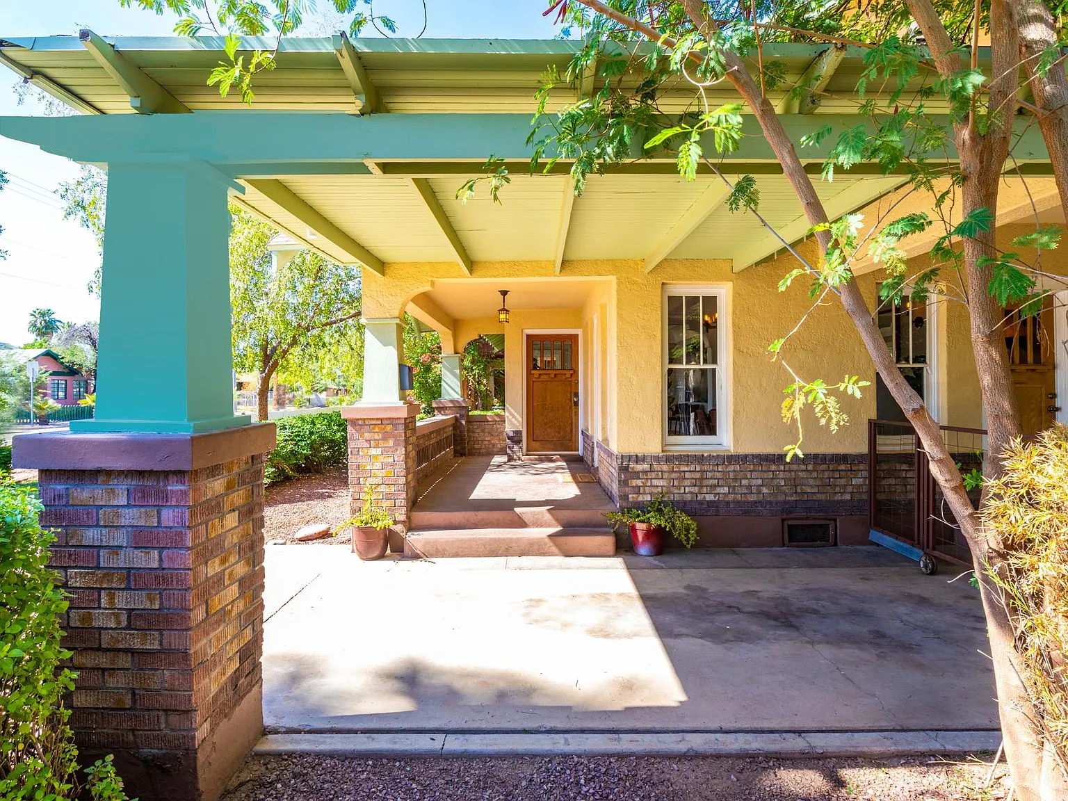 4 bed, 1635 sqft, $3,700 — Photo 3