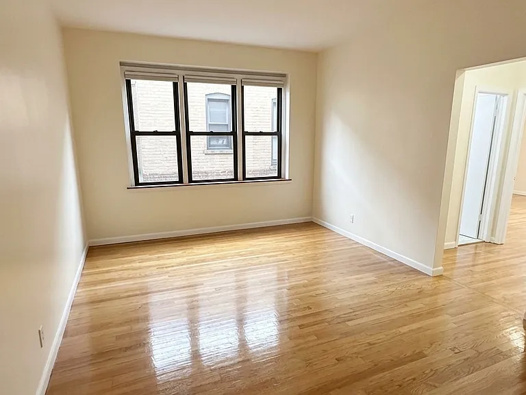 814 Avenue C #506 — Photo 5