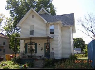 805 E Olive St, Bloomington, IL 61701