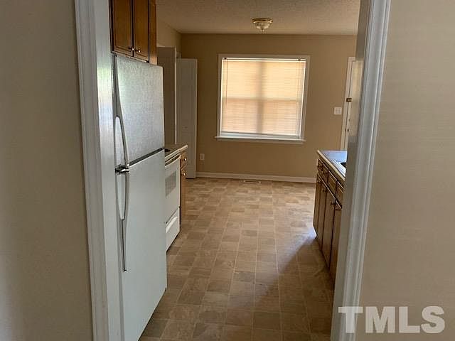 2nd image of 3405 Stauffer Ct