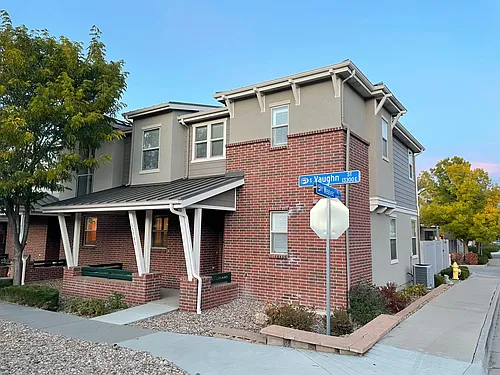 13501 E Weaver Pl Photo 1