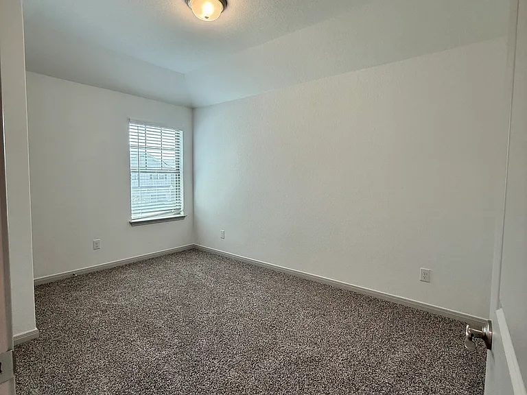 7517 Briarwood Pass #102 — Photo 14
