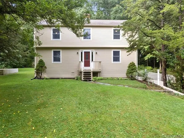 371 Grove Beach Road North, Westbrook, CT 06498