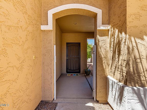 4th image of 76 S PEPPERWOOD Place