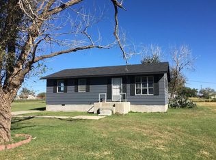 211 E Campbell St, Plainview, TX 79072