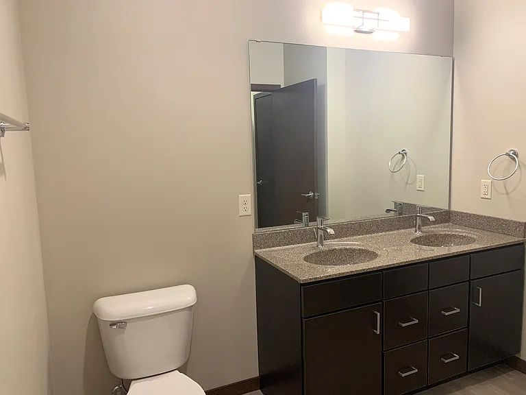 Bathroom B-View 1