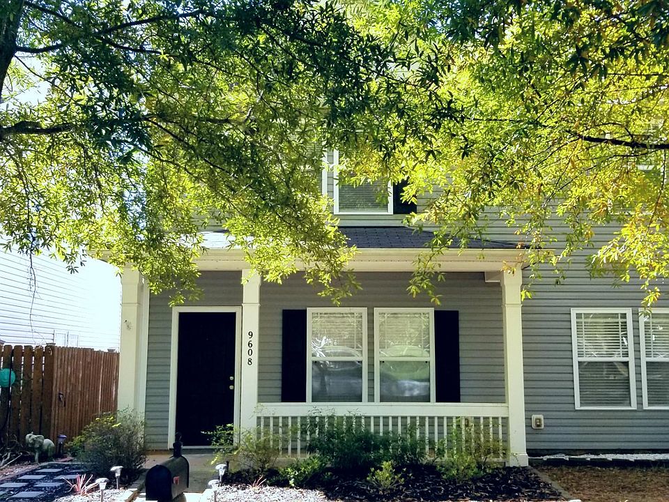 1st image of 9608 Mendenhall View Dr