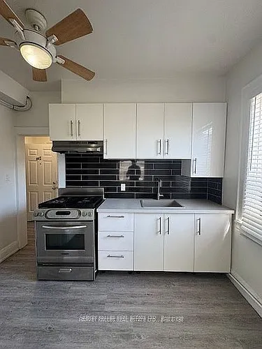 930 Saint Clair Ave W #301 Photo 1 930 Saint Clair Ave W #301 Photo 1
