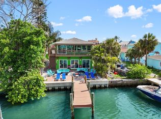 12955 Pelican Ln, Saint Petersburg, FL 33708