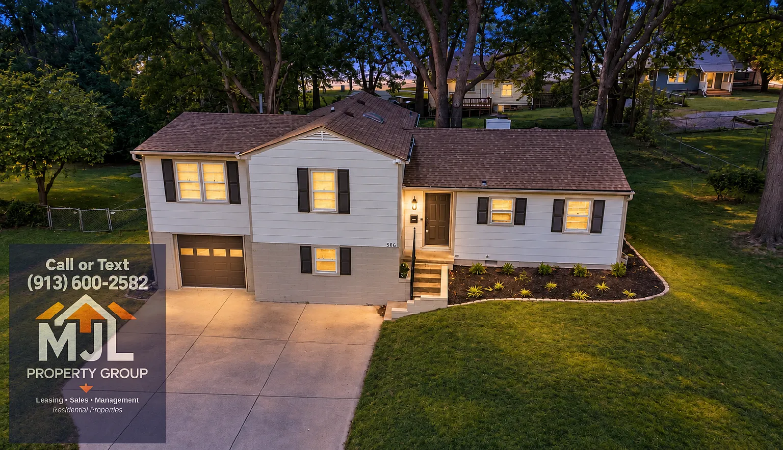 3 bed, 2.0 bath, 1956 sqft, $3,000 — Photo 1