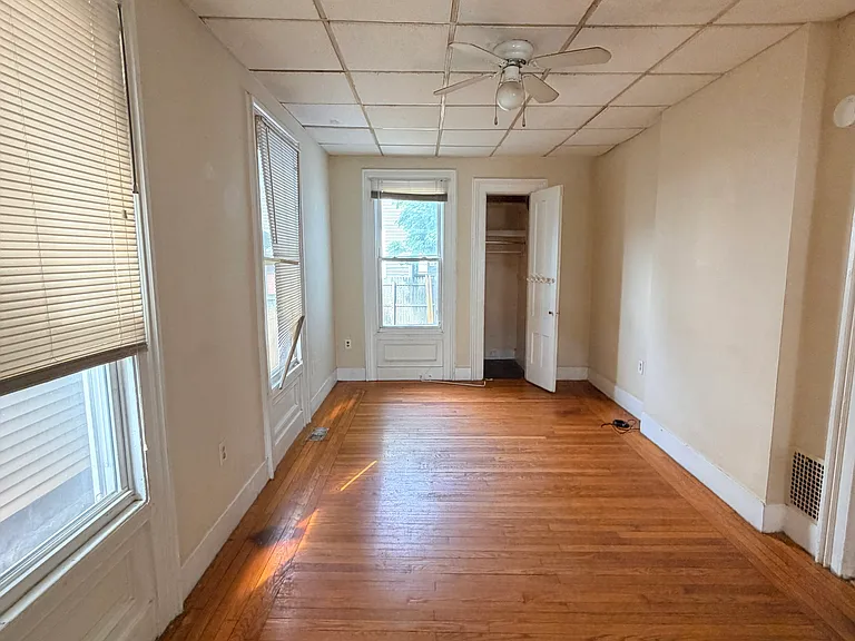 224 Lloyd St #1 — Photo 5