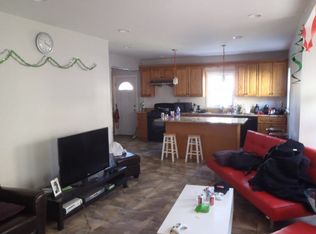 39 Longfellow St #2A, Boston, MA 02122